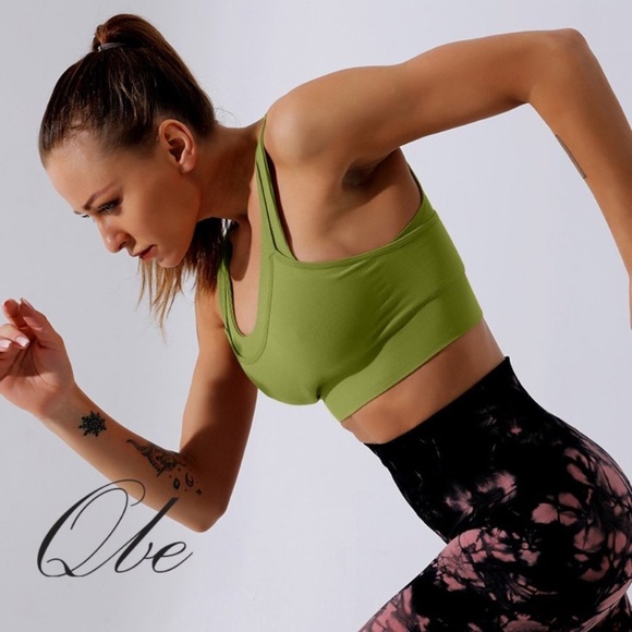 Seamless Double layer Sports Bra Crop Tank Top - Picture 3 of 4